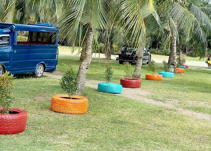 Coco Seaview Beach House Hotell