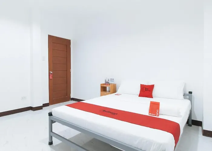 Coco Seaview Beach House Hotell *